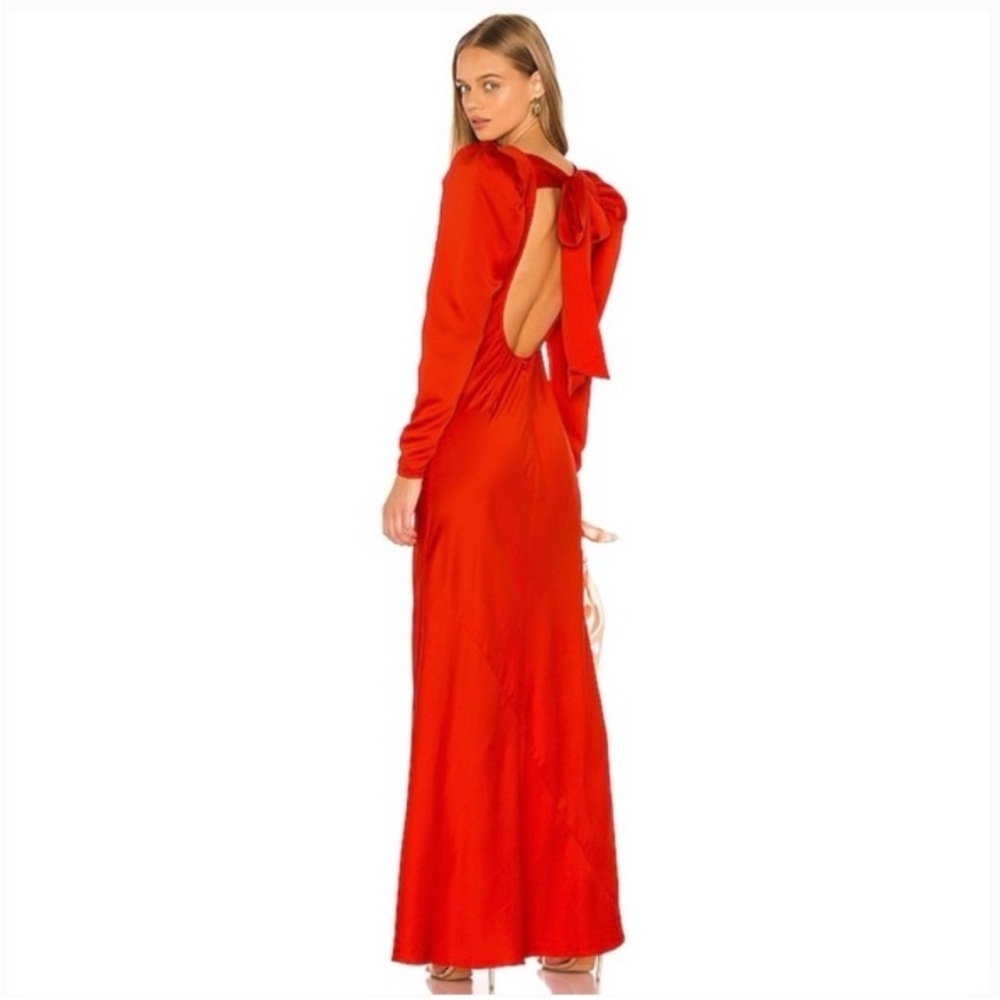 l'aondemie red open back maxi size M worn once